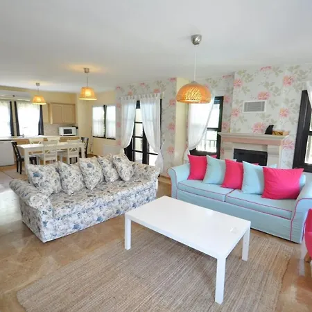 Cleopatra Villas Camli Village Daily Weekly Villa Marmaris